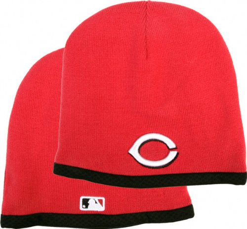 Cincinnati Reds AC Performance Therma Base On Field 2010 Knit Hat