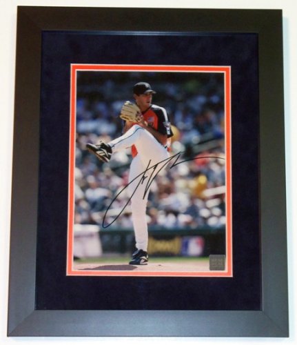 Justin Verlander Autographed Detroit Tigers 8x10 Photo - Custom Framed