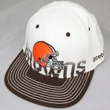 Cleveland Browns Reebok White 2010 Sideline Player Pro Shape Flat Brim Flex Hat