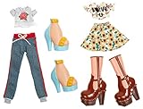 UPC 035051538271 product image for Bratz Deluxe Fashion Pack Style 1: Yasmin and Cloe | upcitemdb.com