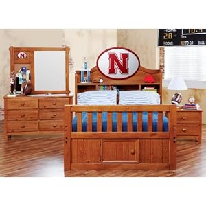 University of Nebraska Creekside Full Captain's Bedroom
