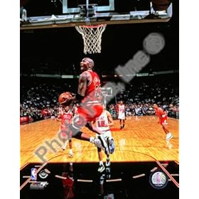  Michael Jordan 1996 Action - Chicago Bulls NBA 8x10 Photo