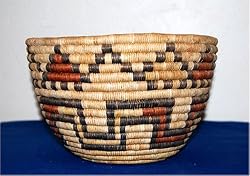 HOPI COIL BASKET (Circa 1940's)