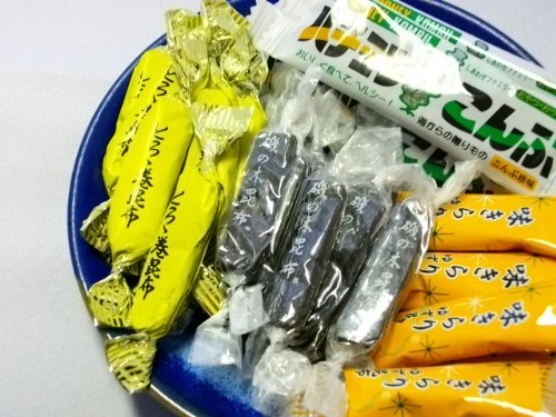 【送料無料】 とってもお得な昆布珍味４点セット！磯の木昆布１００ｇ＋とろろ巻き昆布１００ｇ＋味きらりゆず昆布９０ｇ＋ハチミツこんぶ８０ｇ