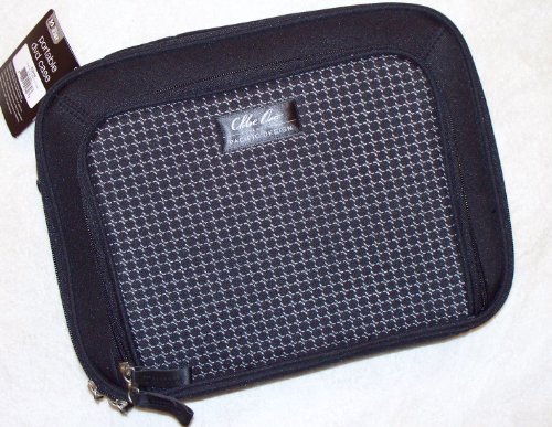 Chloe Dao Portable Netbook/DVD Case (10 Inches)