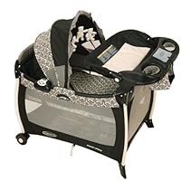 Graco Silhouette Pack 'N Play Playard with Bassinet and Changer