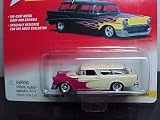 Johnny Lightning Thunder Wagons 1955 Chevy Nomad