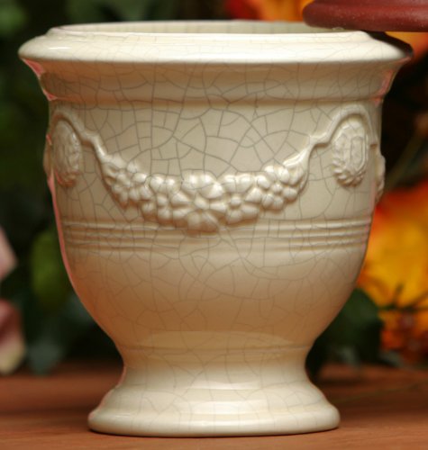 Nouvelle Crepe Myrtle Candle in Creme Crackle Provincial Urn 21oz.
