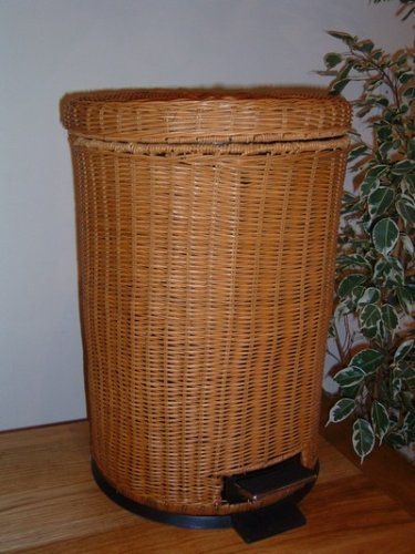 City Travel Guides Discounted  Outdoor Living : Pedal Bin Rattan Wicker 20 litre
