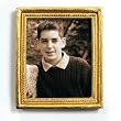 Gold Magnet Frame for Personal Photographs with pop-out easel (2-3/4" x 2-1/2")