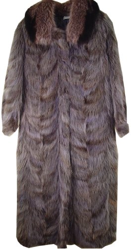 2005 Women's Size 20 or 18W Multi Color New Real American Raccoon Fur Classic Full Length Coat Sold Skin Collar Cuff Hook Clasp Front Closure Polyester Lining Inside Pocket Slash Outside Pocket