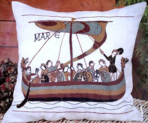Tappiserie De Bayeux "Coussin Mare" 18" x 18" Cushion