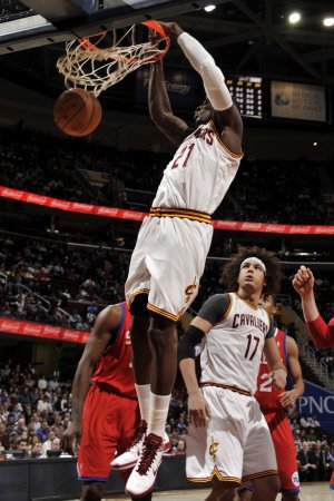 Philadelphia 76ers v Cleveland Cavaliers: J.J. Hickson Photographic Poster Print by David Liam Kyle, 28x42