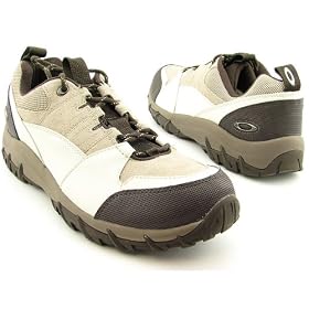 OAKLEY Basic Training New Hiking Trail Shoes Brown Mens by var goTwisterProductImageStrings = new Object();goTwisterProductImageStrings['prodImageNotAvailTextNoColor'] = 