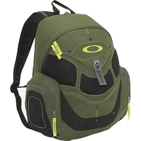 Click here to buy Oakley Mens Ripcord Backpack.