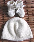 from Steall James Organic Merino Wool Baby Hat and Bootie Gift Set 0-3M