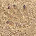 Memories - Handabdruck in Sand