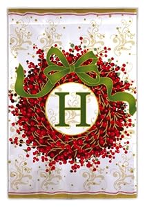 Berry Wreath Garden Flag - H