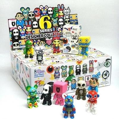 Designer Collection Series 6 One Blindbox 2.5" Toy2R Dgph Kozik Cameron Tiede