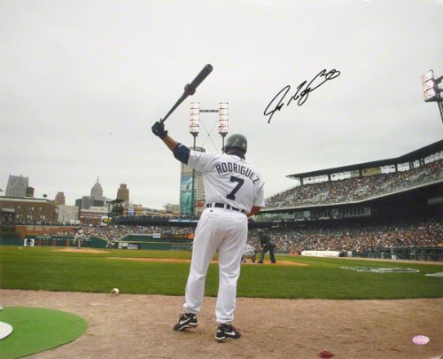 Ivan Rodriguez Detroit Tigers - On Deck - Autographed 16x20 Photo