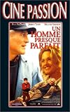 Revue Paramount  / Un homme presque parfait