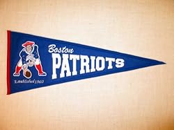 New England Patriots - NFL Football Throwbacks (Pennants)