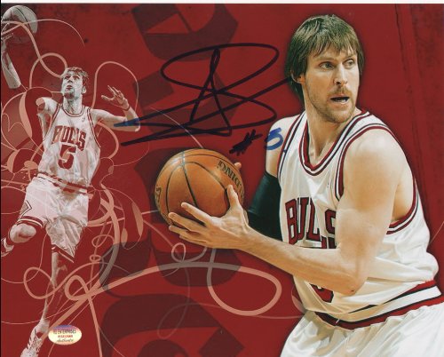 Andres Nocioni Autographed 8 x 10 Photo #2