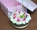 おいしそうなお花のデコレーションケーキ！スリムキャンドルがお洒落！ お誕生日に生花のおしゃれなアンオリジナルフラワーケーキ やさしいピンクでAmazonアフィリエイトツール