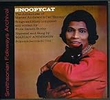 Snoopycat: the Adventures of Marian Anderson`s Cat