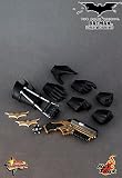 Movie Masterpiece - 1/6 Scale Fully Poseable Figure THE DARK KNIGHT - BATMAN (ORIGINAL COSTUME)