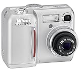 Nikon COOLPIX 775 Digital Camera With Free 64MB CompactFlash Card [2.1MP 3xOptical]