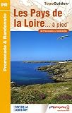 Les Pays de la Loire � pied... : 50 Promenades et randonn�es