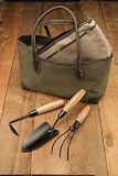51TYWBE2PVL. SL160  Gardeners Tools & Tote with FREE Claber Garden Hose Nozzle!