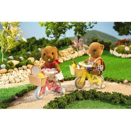Childrens Toyshop  Toys : Calico Critters Zach & Sandy Trike Ride
