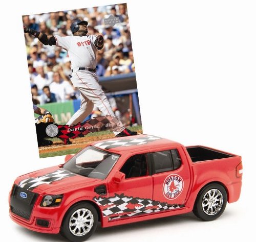 Boston Red Sox 2007 MLB Ford SVT Adrenalin Concept with David Ortiz Card
