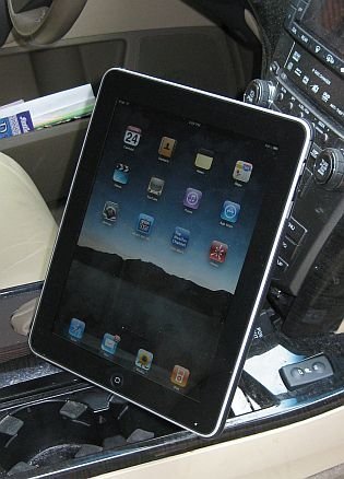 Car Lighter Powered Mount Apple iPad