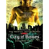 City of Bones (Thorndike Press Large Print Literacy Bridge Series)