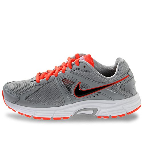 Nike Dart 9 womens sneaker Style#443863-019 (10 M US)