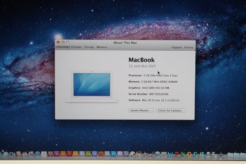 Apple MacBook 13 Notebook - 2.16GHz Core 2 Duo - Lion 10.7 - 2GB Ram - 120GB HDD - White Mac Laptop