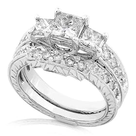1 3/5ctw Three Stone Princess Cut Diamond Wedding Ring Set (HI/I1-I2) in 14kt White Gold