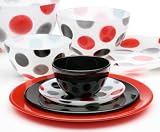 Love Plates Shakes Set of 3, 7-1/4-inch Glass Cake Plates, Blackberry