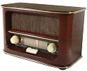 Soundmaster NR 945 Nostalgie-Radio (UKW-/MW-Tuner) für Netz- und Batteriebetrieb