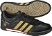 SambaNua II DFB. Der Freizeitschuh f�r die Fans des DFB. Die Schuhe sind Teil der 
Mannschaftsausr�stung des DFB. Farbe: schwarz / rot / gold. Material: Leder / Synthesefaser.