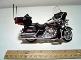 Harley-Davidson Motorcycle 2005 FLHTCUI Ultra Classic Electra Glide Series 21