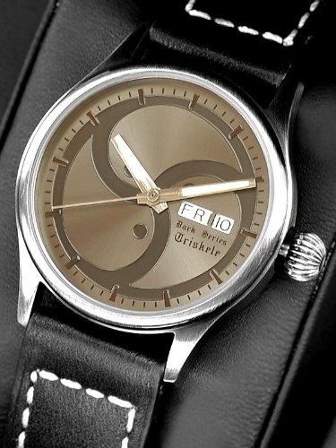 Triskele BDSM Armbanduhr Dark Steel Damen