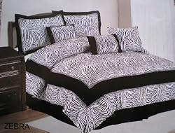 Queen Size Micro Fiber Black / White Zebra Comforter Set