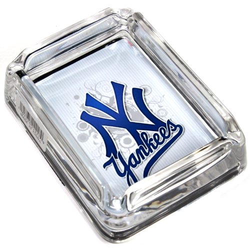 Image of New York Yankees Glass Ashtray - Dimensions 3 Inch x 4 Inch - Simulated Black Velvet Botton