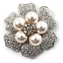 6-Petal Pearl Style Floral Brooch (Silver&White)