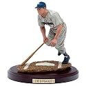 New York Yankees - Joe DiMaggio Upper Deck MLB Historical Beginnings Figurine (Ships October 2006)