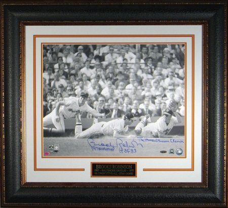 Buy BROOKS ROBINSON - SIGNED & FRAMED PHOTOGRAPH DISPLAY by Gotta Have It